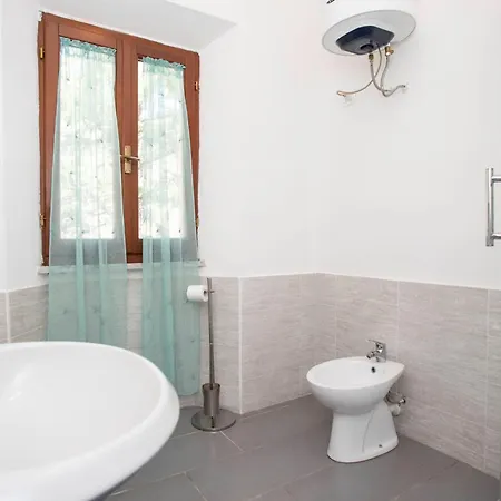 Apartment Sulla Valle Di